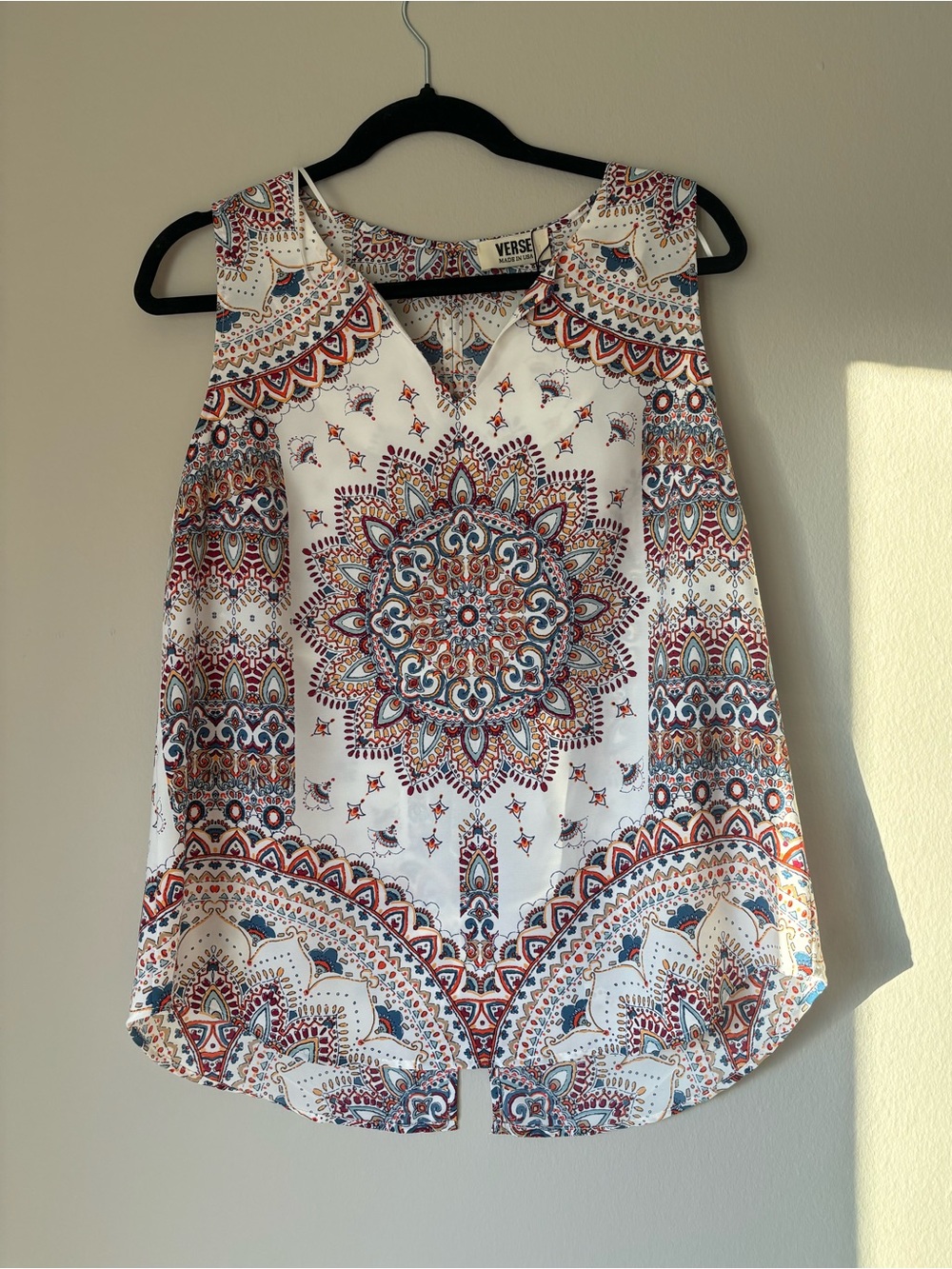 Verse White Medallion Print Sleeveless Camisole